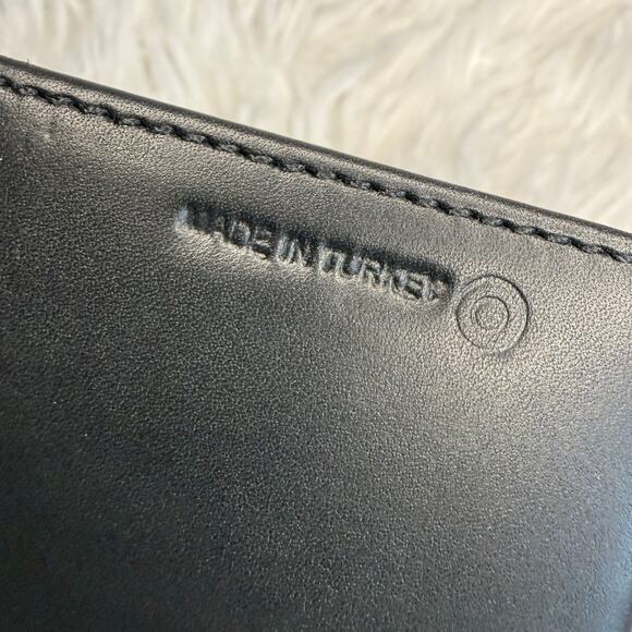 Vintage COACH y2k Black Credit Case Business Card - Picture 8 of 8